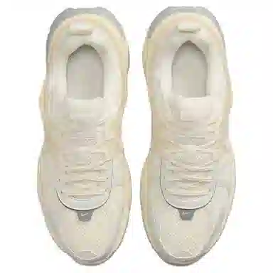 Nike V2K Run