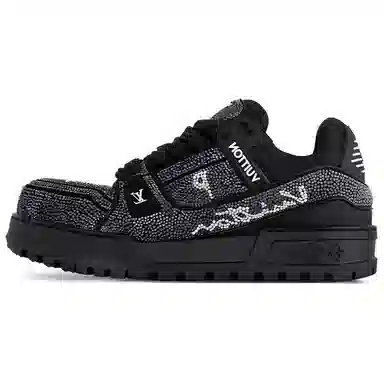 Louis Vuitton Trainer Black