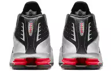 Nike Shox R4