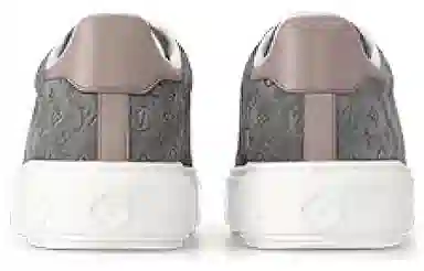 LOUIS VUITTON Time Out