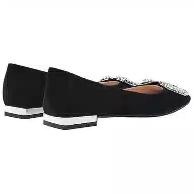 NINE WEST