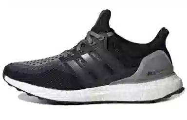 adidas ULTRA BOOST