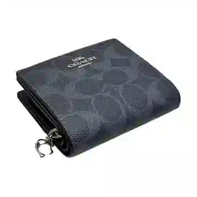COACH Snap Wallet 11 Logo