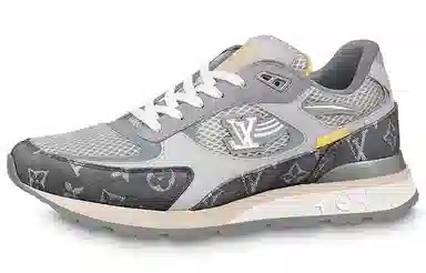 LOUIS VUITTON Run Away