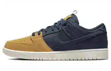 Nike Dunk SB "Midnight Navy/Desert Ochre"