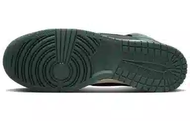 Nike Dunk Premium "Faded Spruce"