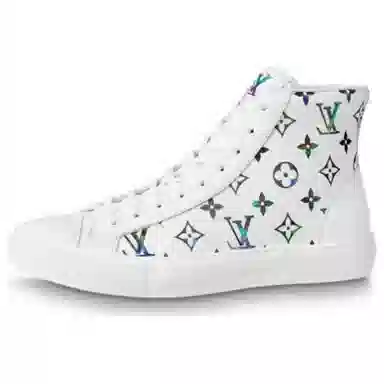 LOUIS VUITTON Tattoo