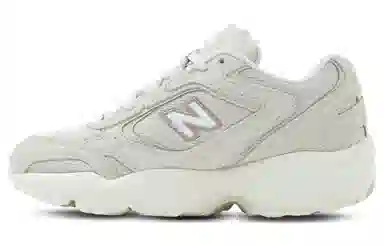 New Balance 452 Beige