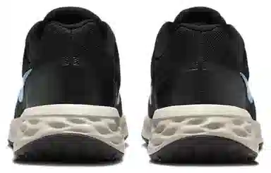 Nike REVOLUTION 6 Next Nature