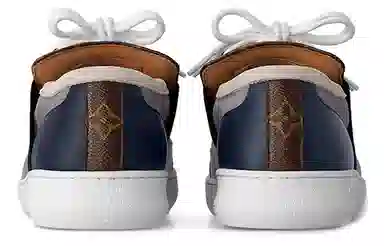 LOUIS VUITTON Lous