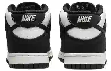 Nike Dunk Mid Black White