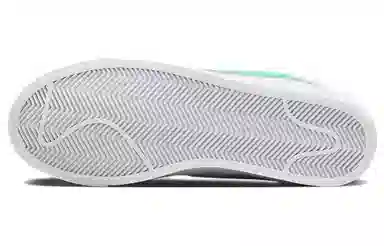 Nike Blazer '77 Mid White