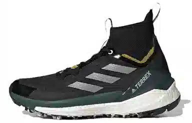 and wander x adidas Terrex Free Hiker 2