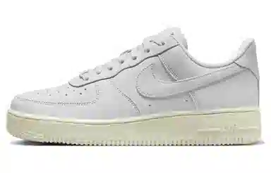 Nike Air Force 1 Low "Summit White"