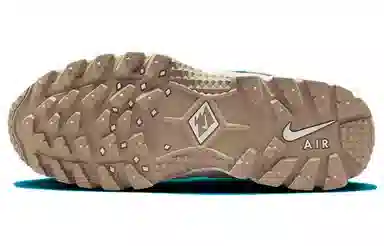 Nike Air Humara