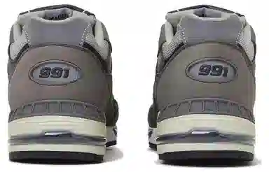New Balance 991