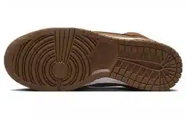 Nike Dunk High Premium Brown
