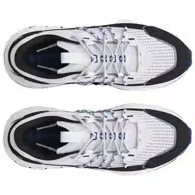 Under Armour Venture Pro White Black