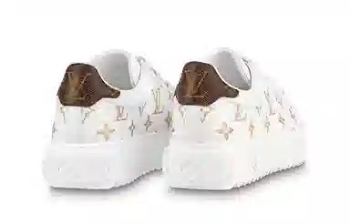 LOUIS VUITTON Time Out logo
