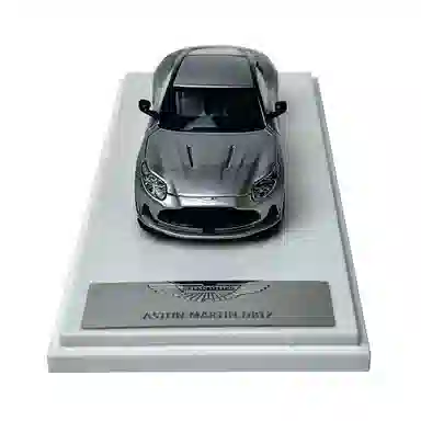 DB12Aston Martin 164