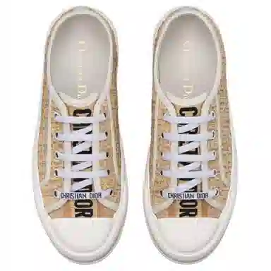 DIOR Walk'n'Dior
