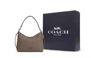 COACH Laurel 31 Logo