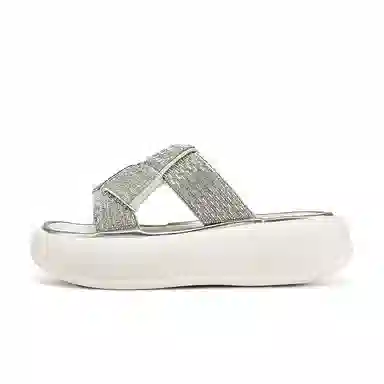 DAPHNE PU
