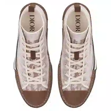 Dior B23