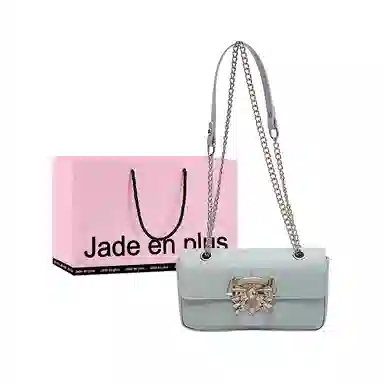 Jade en plus