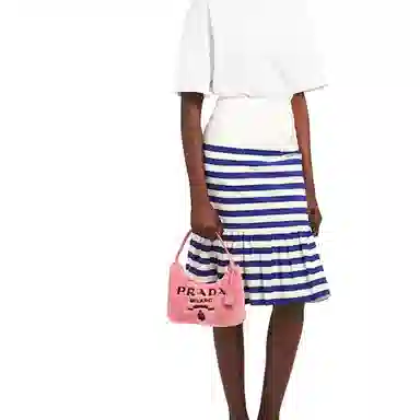 Prada Re-Edition 2000 Pink