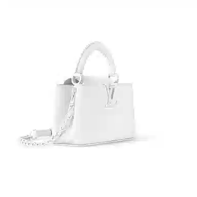 LOUIS VUITTON Capucines EAST WEST