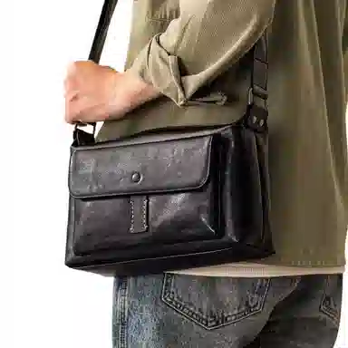 Houbu Original Messenger Bag Black