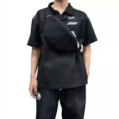 尊梵 轻便 尼龙布 运动胸包 常规 男款 黑色