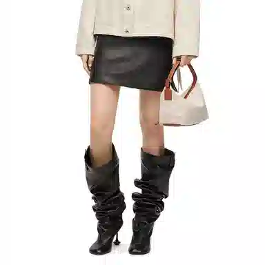 LOEWE CubiAnagram