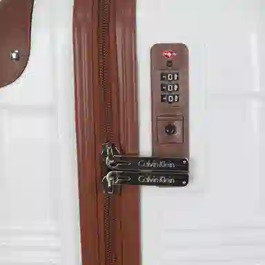 CALVIN KLEIN 202428 PC