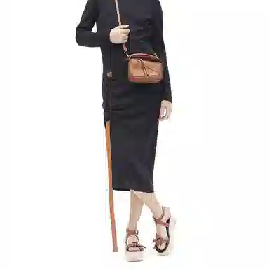 Loewe Puzzle Mini Brown Caramel