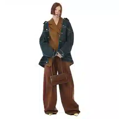 FIND KAPOOR Brick 24