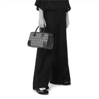 LOEWE Amazone 28