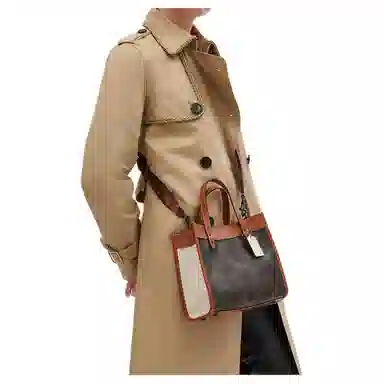 COACH Field 22 Tote
