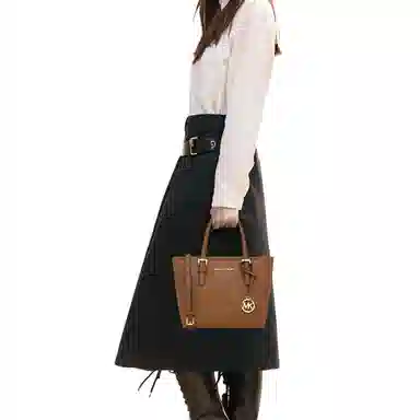 Michael Kors Jet Set Caramel Brown