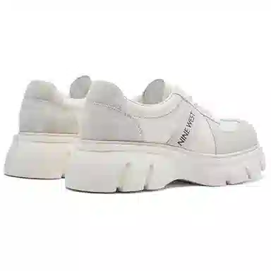 NINE WEST