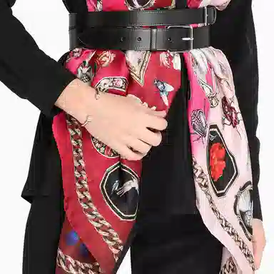 Alexander McQueen Women's Thin Twin Skull