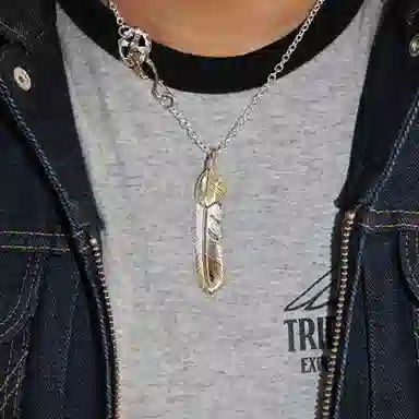 GOD SUNS Feather Pendant LL