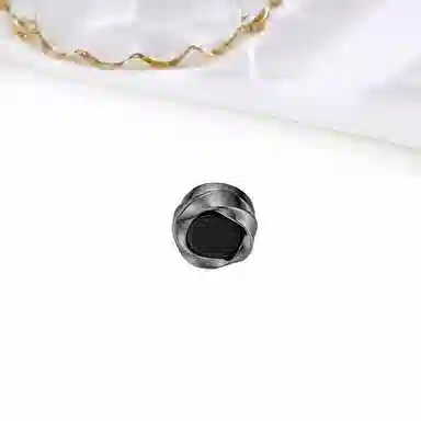 S925