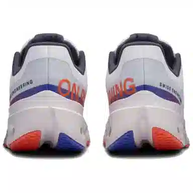 On Cloudsurfer