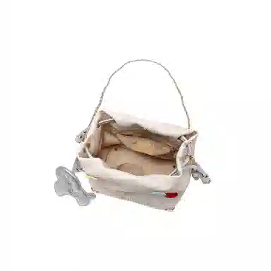 稻草人 多彩浪漫爱心 可爱少女小狗挂件抽绳开合 聚氨酯革 水桶包链条包斜挎包单肩包腋下包 小号 女款 米杏/银色