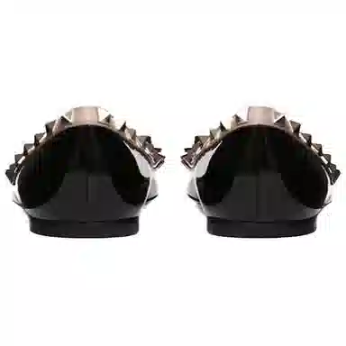 Valentino Rockstud