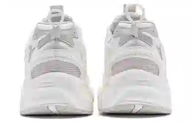 特步 柔软舒适 减震防滑耐磨 低帮 跑步鞋 白灰