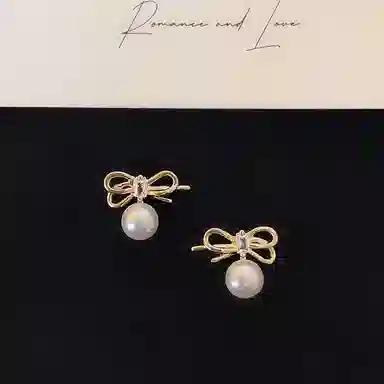 韵系 蝴蝶结 锆石 耳钉 女款