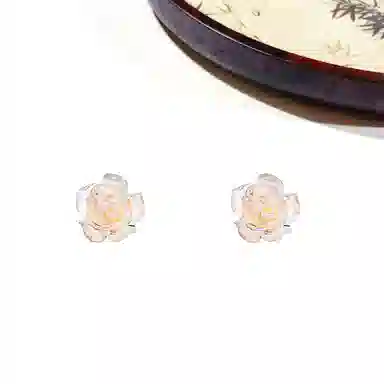 S999